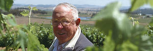 Robert Oatley, pictured here in one of his Vineyards